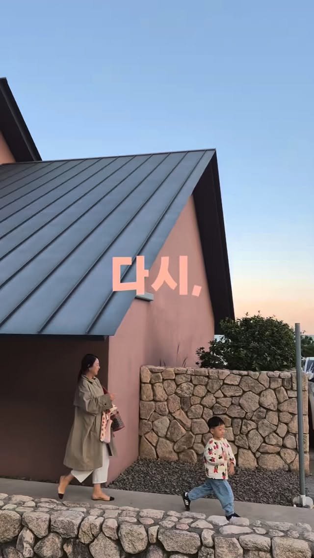 yoonseuly__ 게시물 이미지: 늘 to do list를 써온지 30년 가까이 되네요 늘 하고싶었던 일들만해온 저는...