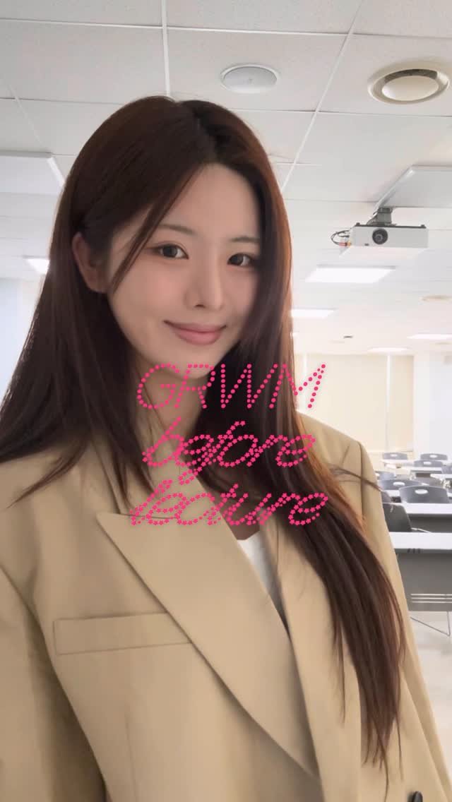 yoonunuji 게시물 이미지: 1등으로 학교 오기

#grwm

 #beuaty #tutorial #glow...