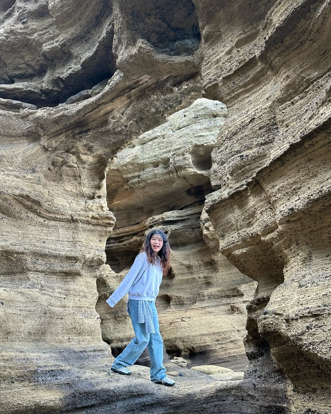 Photo shared by 윤제주 | 여행 크리에이터 YOONJU KIM on March 28, 2026 tagging @kto9suk9suk, @yeomi.travel, @jejudo_official, @visitjeju.en, @visitjeju.kr, @tamnao_jeju, @apple, @seogwipo_official, @6sot_official, and @jeju_tourism_association. May be an image of text.
