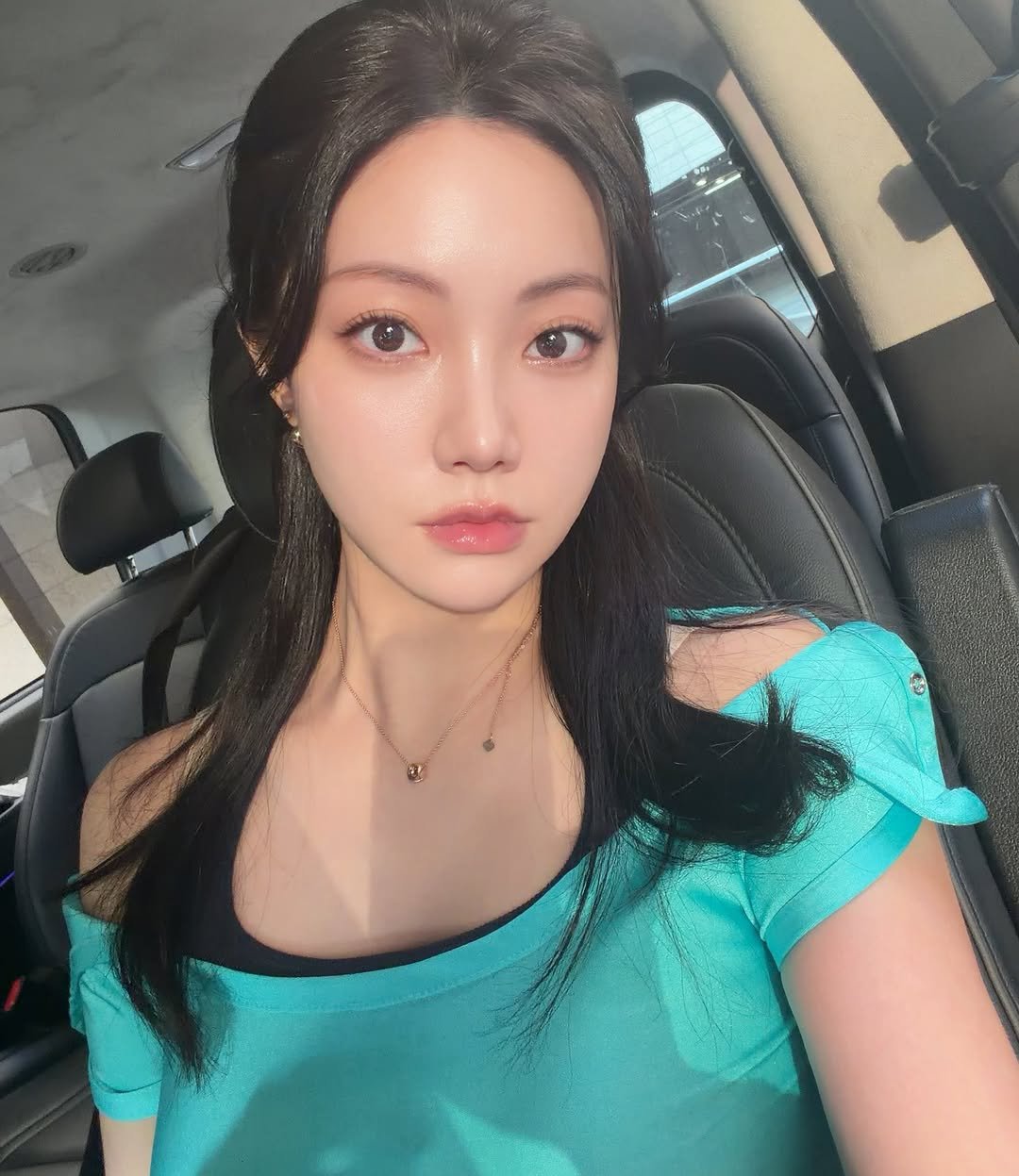 yoooo_nie 게시물 이미지: 🐻🎂🍝🥂🩰🎁🎉
짧고 굵ㄱㅔ 즐ㄱㅓ운 유딩ㅇㅣ 생ㅍㅏ 🩵