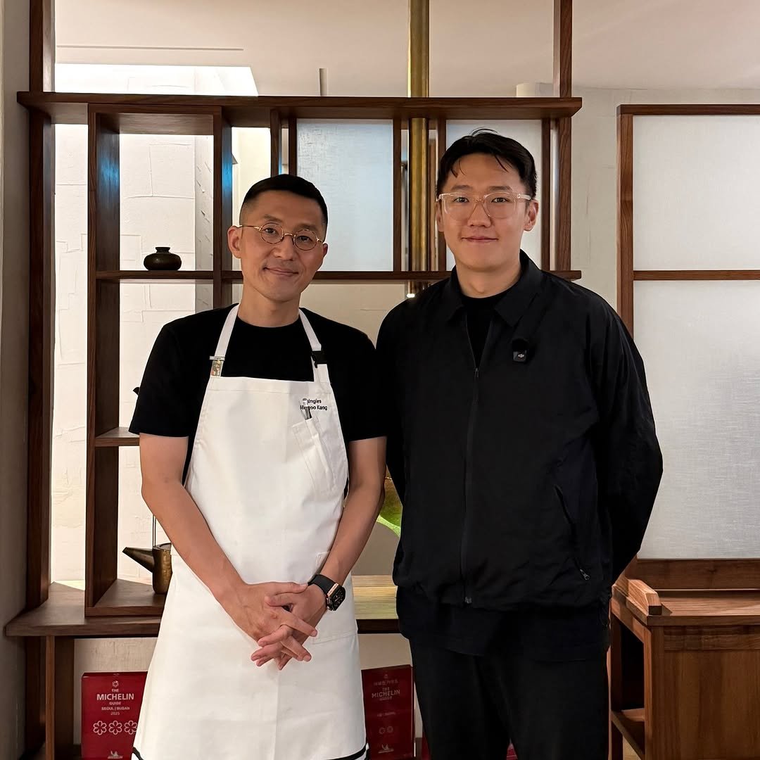 Photo shared by 육식맨 YOOXICMAN on December 18, 2025 tagging @mingleseoul, @mingles_restaurant, and @yooxicman. May be an image of text.