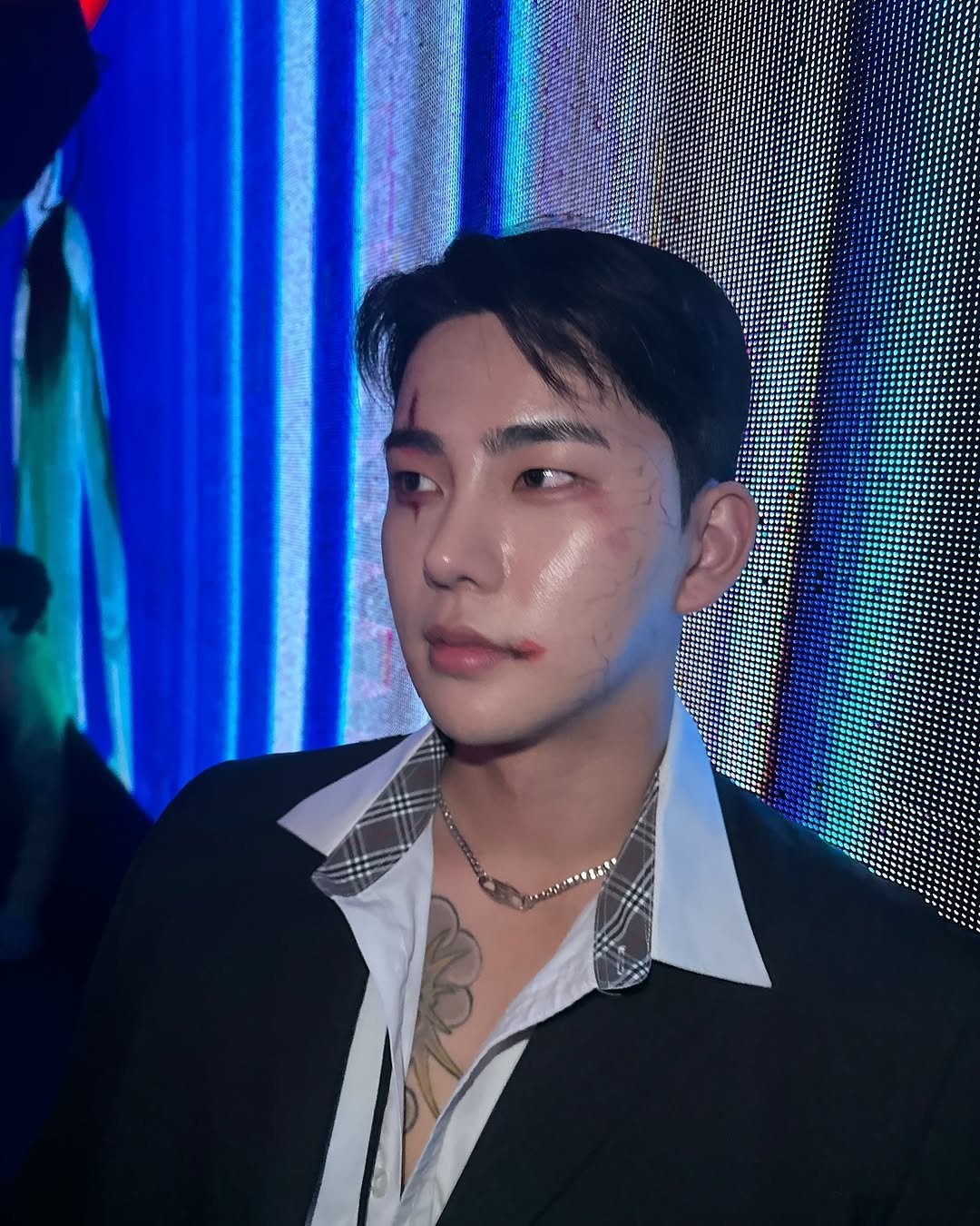 yoriday 게시물 이미지: #happyhalloween
이번 할로윈 그냥 조용하게 넘어가려 했는데 
못 참고...