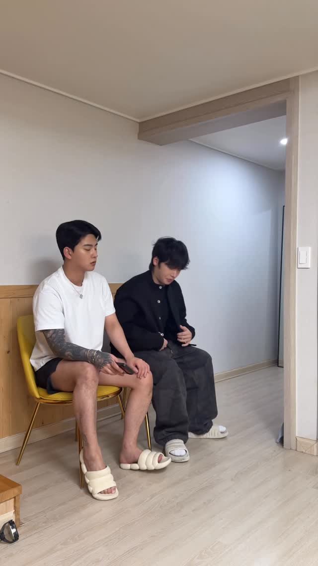 yoriday 게시물 이미지: 동생이 형을 절대 이기지 못하는 이유 #구구칠
