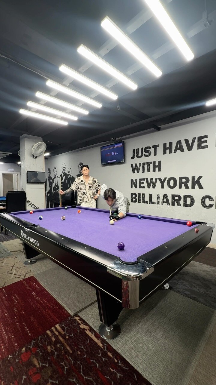 yoriday 게시물 이미지: 😎🎱
#explorepage✨ #reels #poketball #pool #billiards