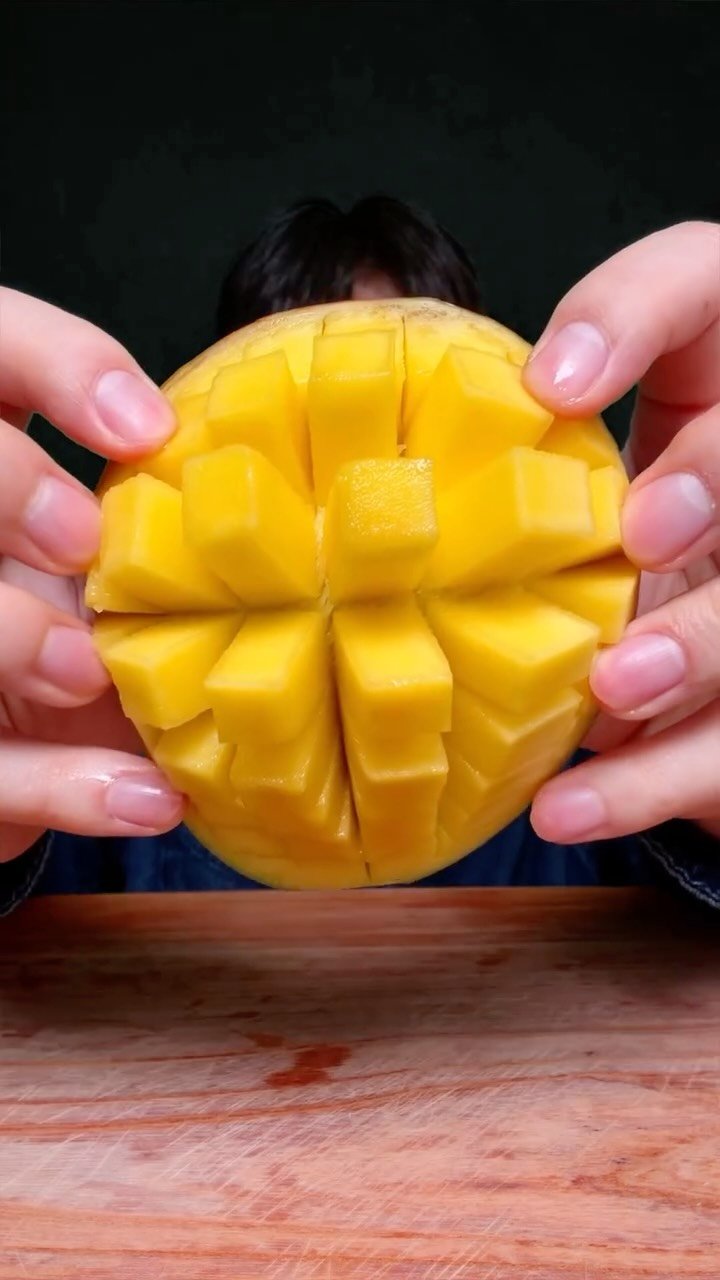 yoseob_iing 게시물 이미지: Applemango moosecake asmr #applemango #moosecake #asmr