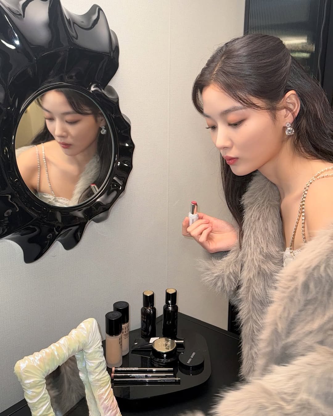 Photo by 김유정  KIM YOU JUNG 🇰🇷 on February 14, 2025.