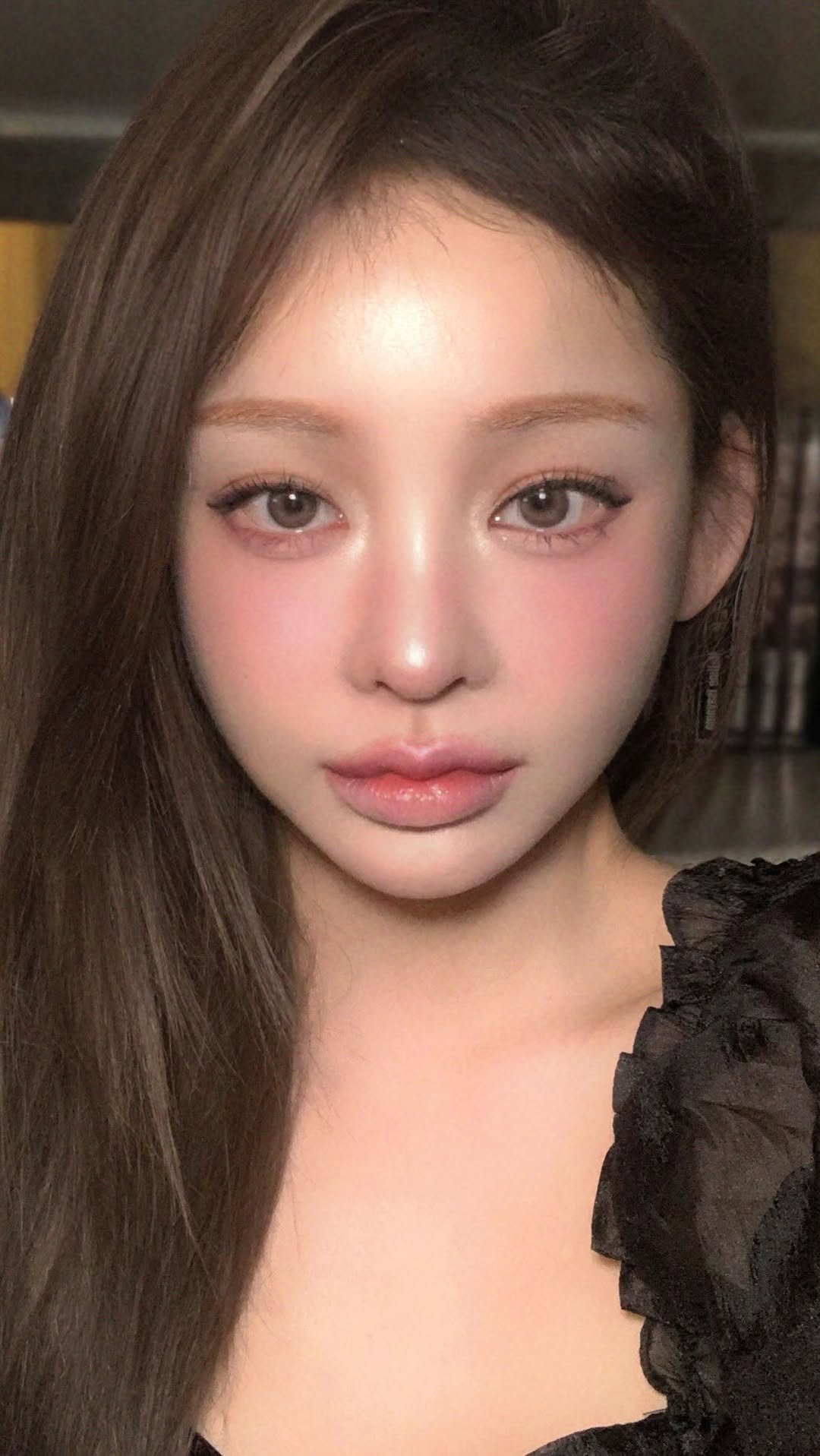 youandain_ 게시물 이미지: 무보정 리얼 발색 영상 . . 광 미친 거 아니야?🥺
당연히 지금까지 올린 다른...