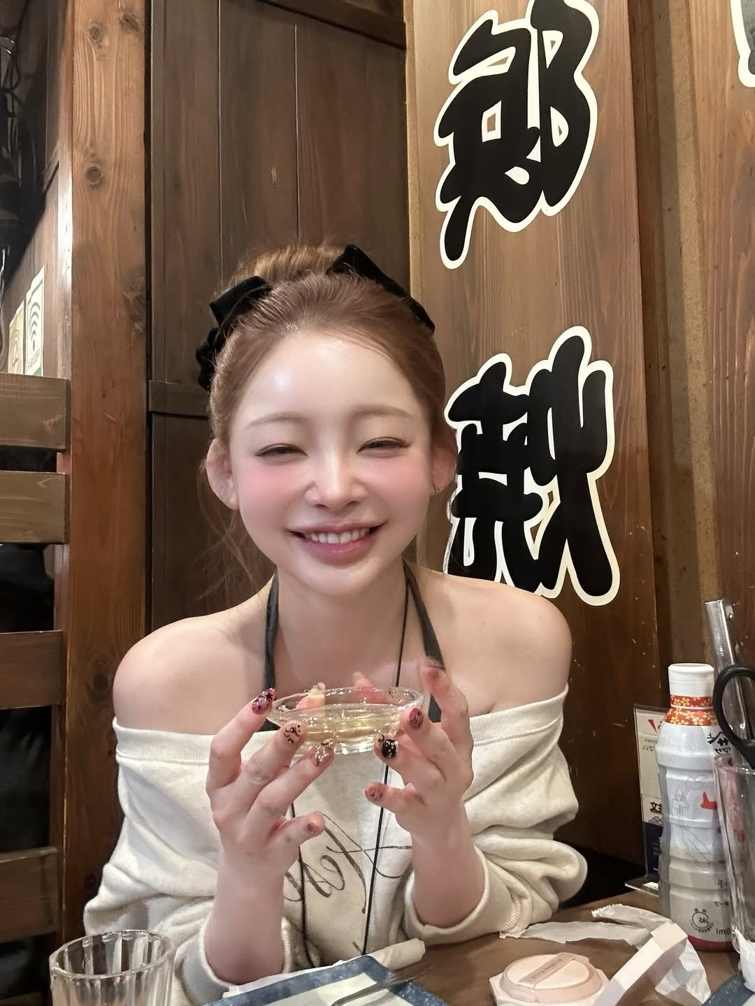 Photo by 유앤아인 on December 08, 2025. May be an image of one or more people and hair.