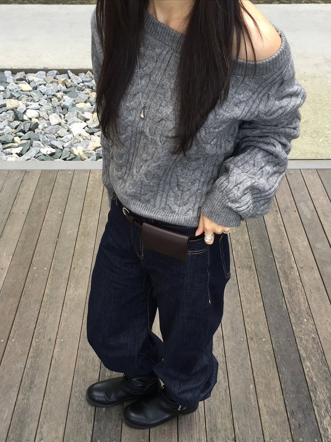 Photo shared by 유빈 on November 07, 2025 tagging @shopcider, and @shopcider_kr. May be an image of parka, knit, cardigan, turtleneck and text.