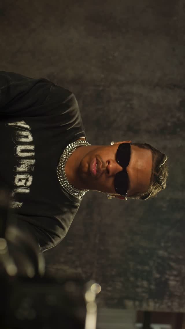 youngla 게시물 이미지: “Stick to the clothes..” - Lil Baby 😭