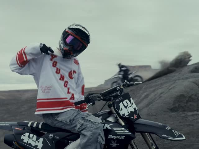 youngla 게시물 이미지: We’re just trying to do dope shit with our...