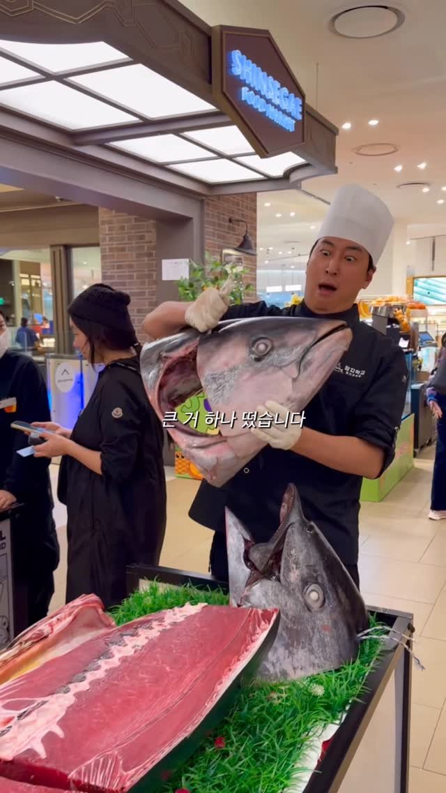 youngsfilm 게시물 이미지: (딱 2주간 팝업‼️)고퀄 참치 저렴하게 먹는 방법 

부산 센텀 신세계에 딱...