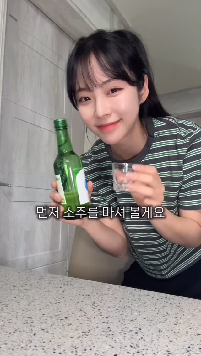 youngwonderful_ 게시물 이미지: 어떤 술이 혈당이 제일 많이 오를까요?!

혈당방어
1위. 소주는 무죄
혈당변화...
