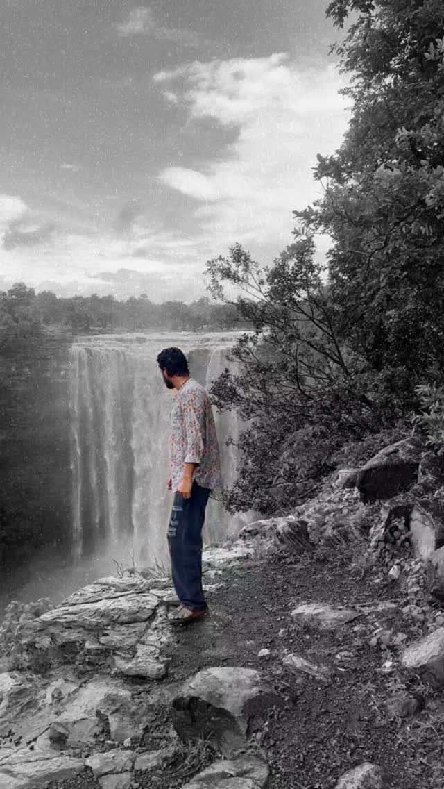 your_organic_farm 게시물 이미지: After Loss बस सुकून चाहिये #waterfall #rain...