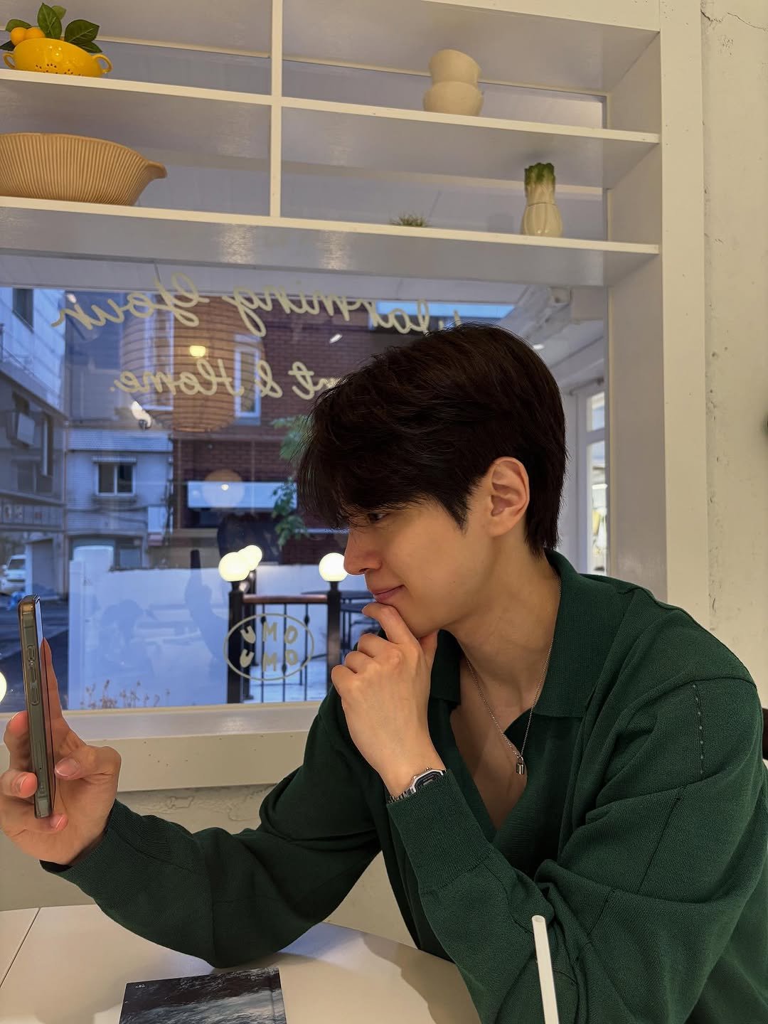 Photo by 강유석 you seok kang on October 25, 2025. May be an image of duffle coat, cornflower and text.