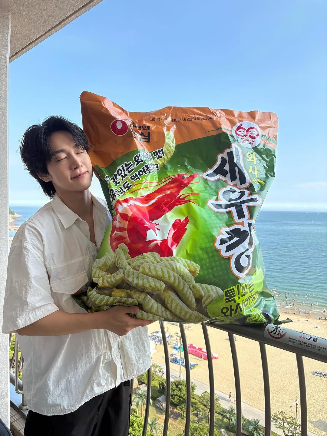 Photo by 강유석 you seok kang on August 30, 2025. May be an image of 1 person and text.