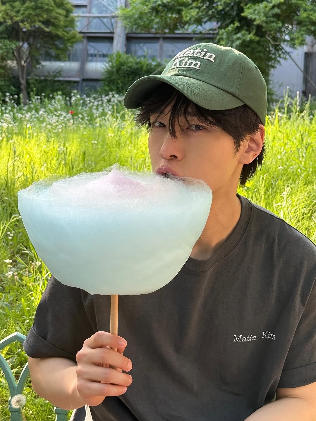Photo shared by 강유석 you seok kang on June 16, 2025 tagging @matinkim_magazine. May be an image of 1 person and text.