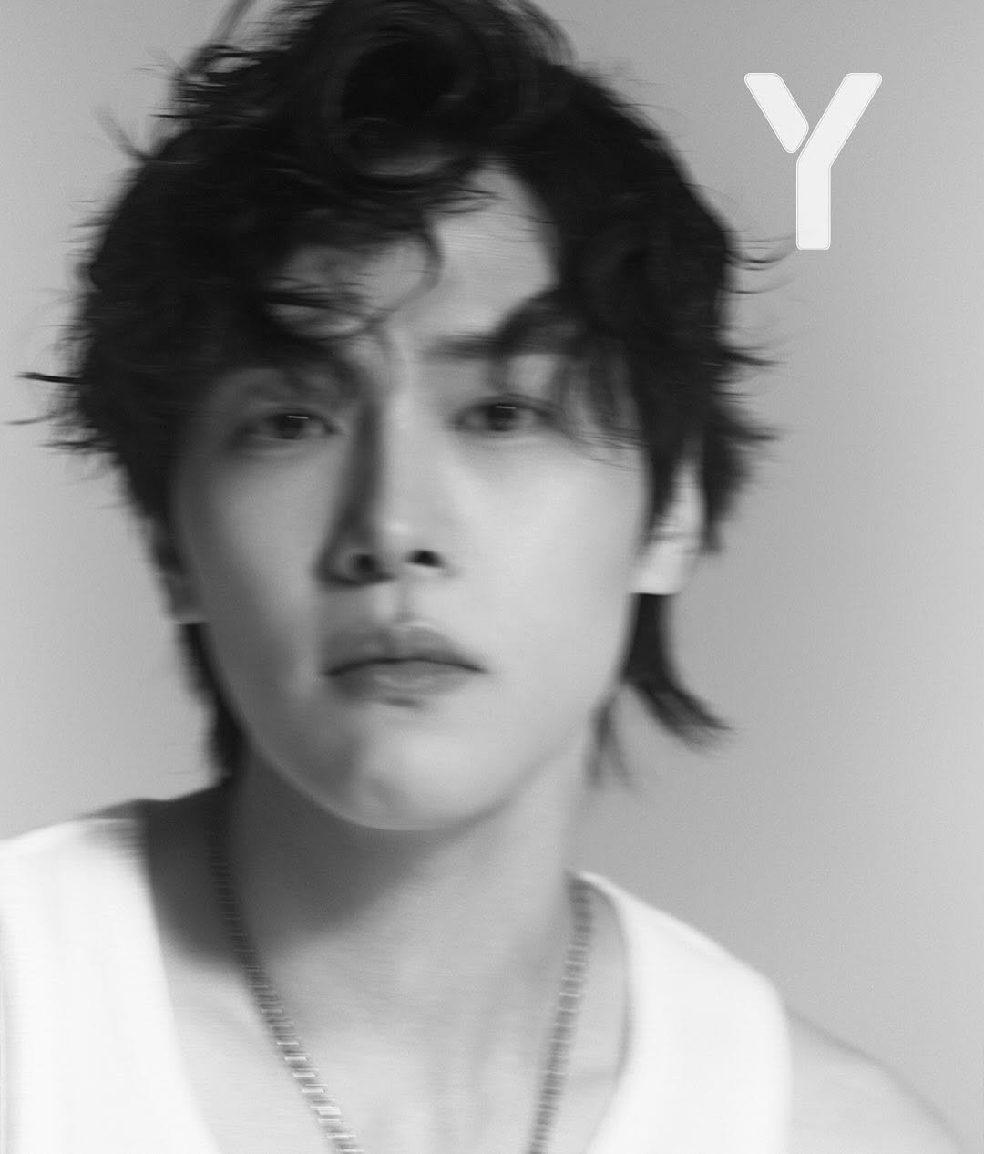 Photo shared by 강유석 you seok kang on September 12, 2025 tagging @halolee7, @hapark123, @kimchamstudio, and @ymagazine_official. May be a black-and-white image of 1 person, bangs and text that says 'Y'.