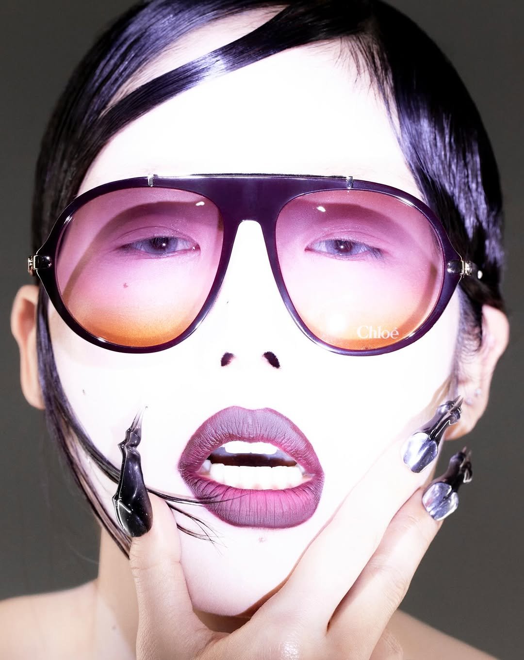 Photo by SeungHwi Yu on January 29, 2026. May be an image of one or more people, makeup, glasses and text.