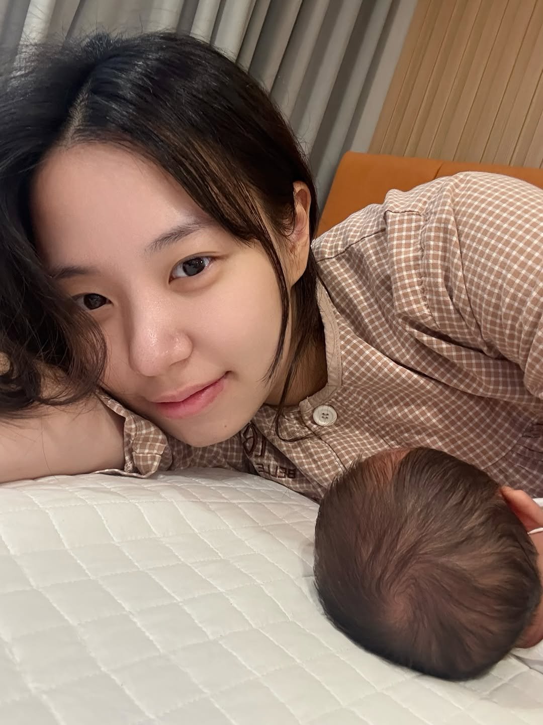 ysdp0715 게시물 이미지: 아기 냄새 진짜 좋음