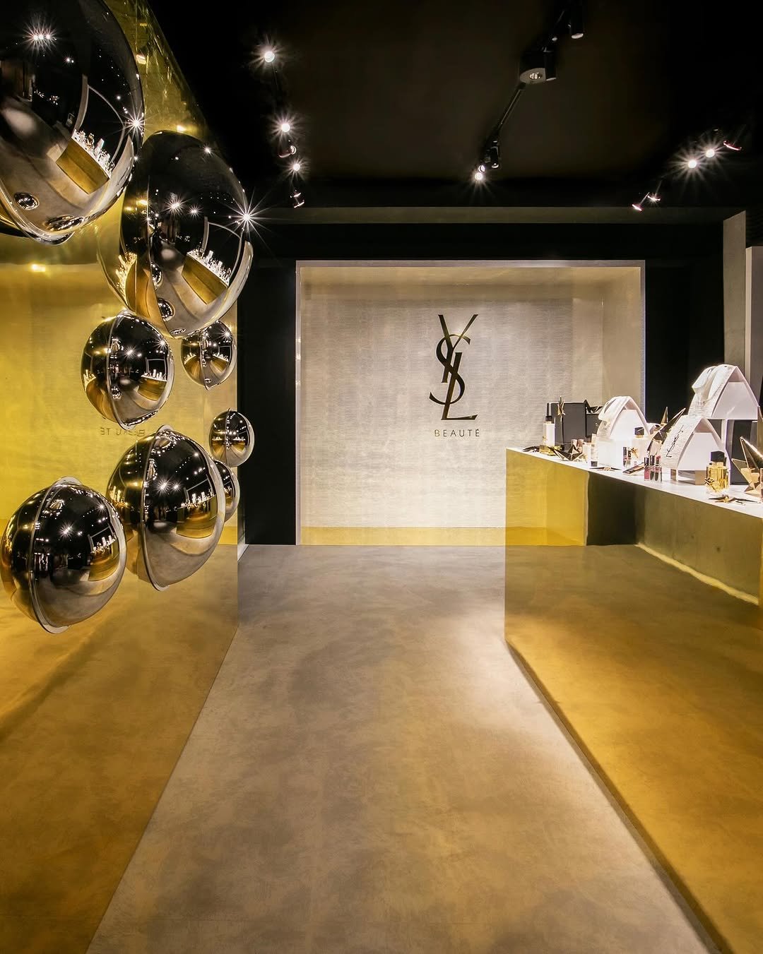 Photo by YSL Beauty Official on November 14, 2025. May be an image of lighting, fragrance, display case and text.