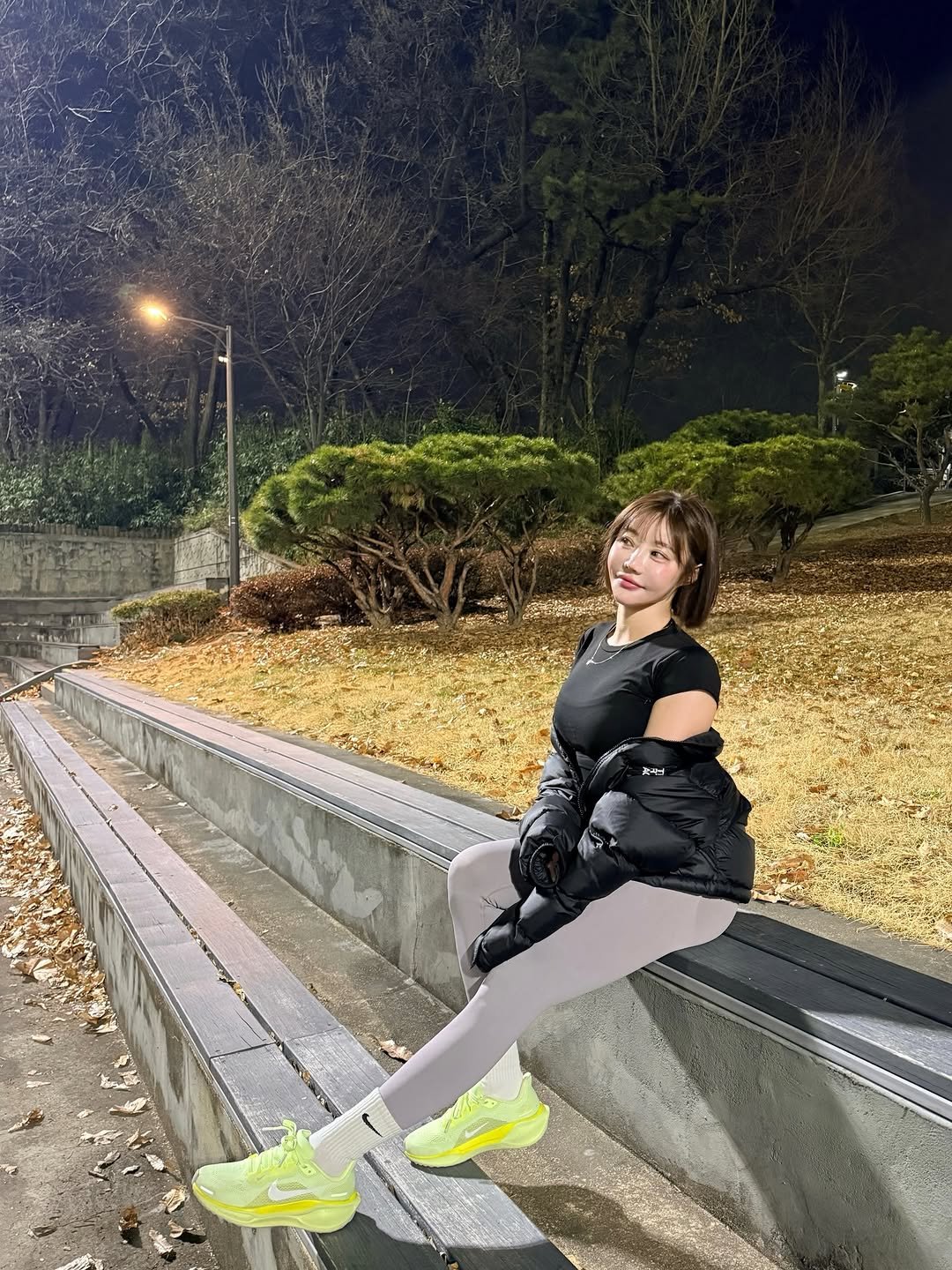 yubin_.c 게시물 이미지: 불금엔 야간러닝
주말이와서 신나게 뛰고
뛰어서 신난애 😜