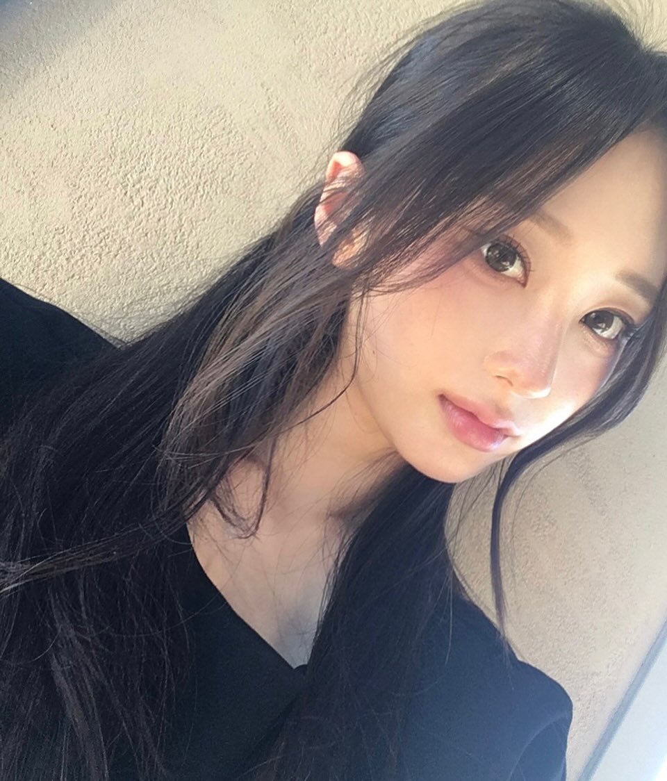 Photo by 율 on July 12, 2025. May be a selfie of one or more people, hair and top.