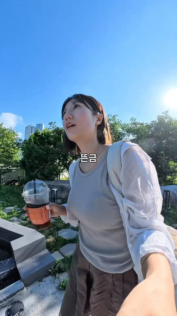 yumbbori 게시물 이미지: 가기 전에 알아두면
좋은 리뷰/알림받기 시
육사시미 무료
키오스크로 후식...
