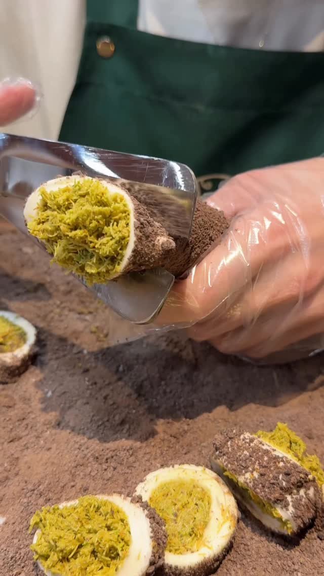 yummy_food_2211 게시물 이미지: 서울에서 튀르키예 두쫀쿠 주문하면 생기는 일 #turkey #두바이 #두바이쫀득쿠키...