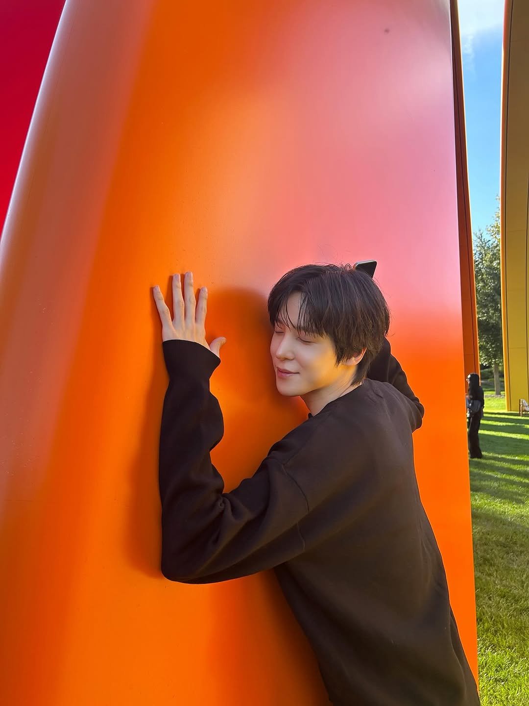 Photo by 윤호 (YUNHO) on September 12, 2025. May be an image of park.