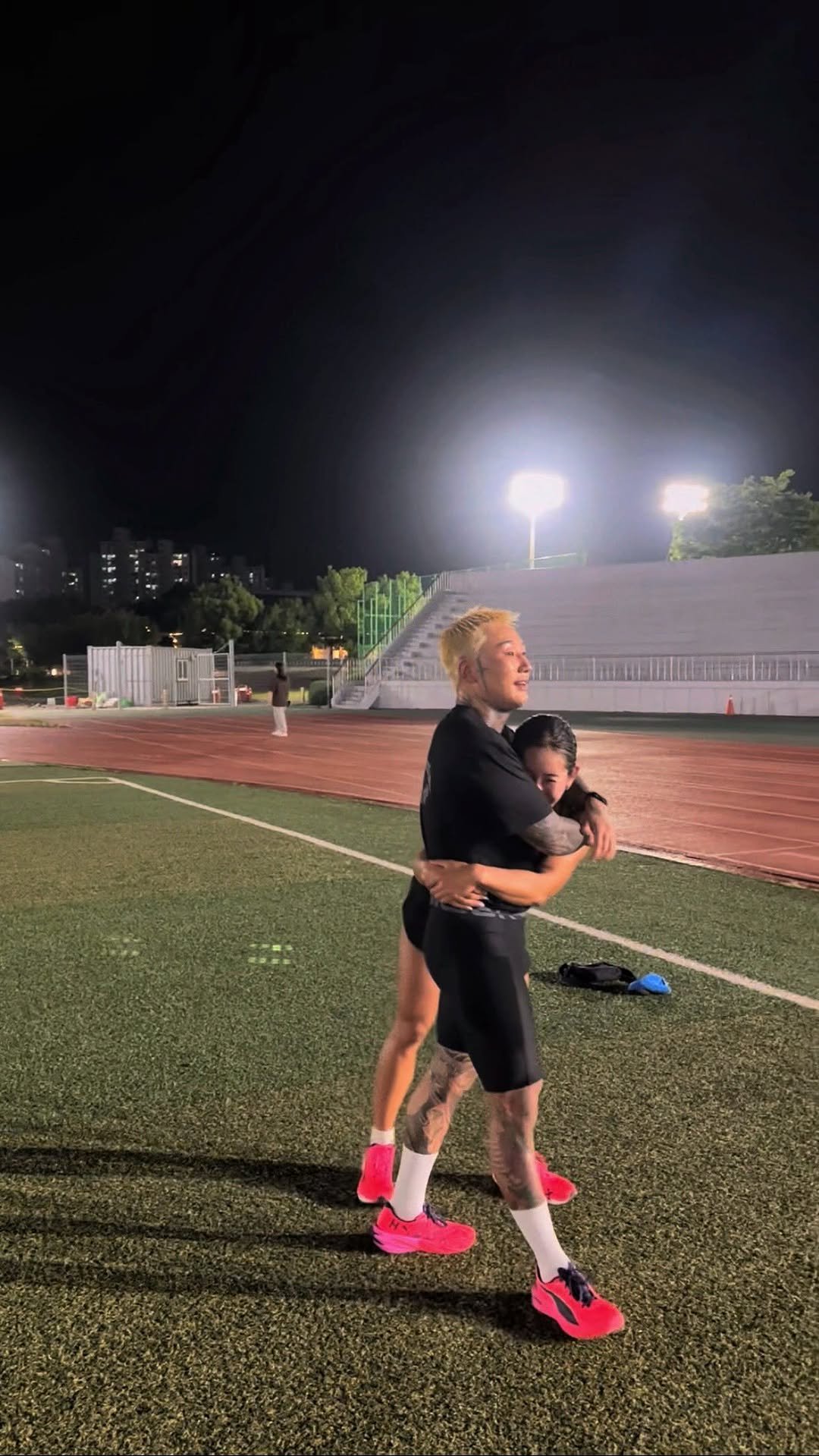 yuny_fit 게시물 이미지: Hyrox  Simulation 🏃🏾‍♀️‍➡️🏃🏽‍➡️

#hyrox #run...