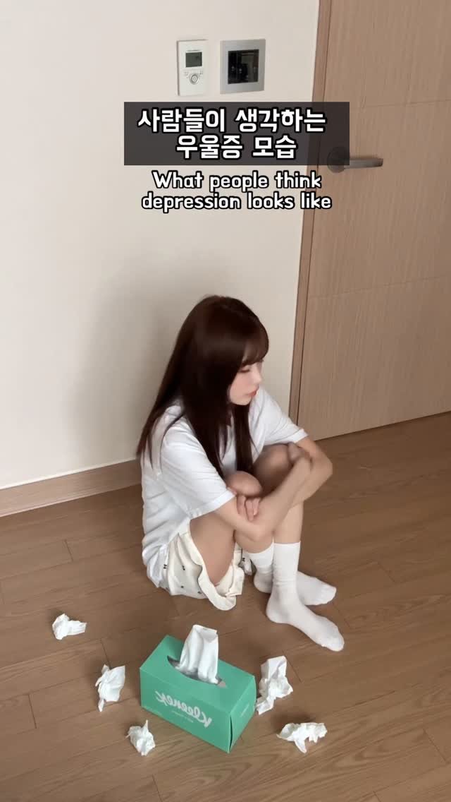 yuri._.2ee 게시물 이미지: 우울했다 행복했다 무기력했다 열정넘쳤다가 반복하는 요즘..