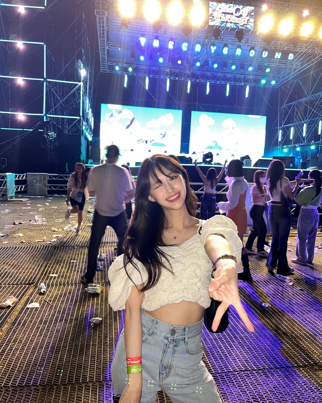 Photo by 율리_유리한오늘 on May 22, 2022.
