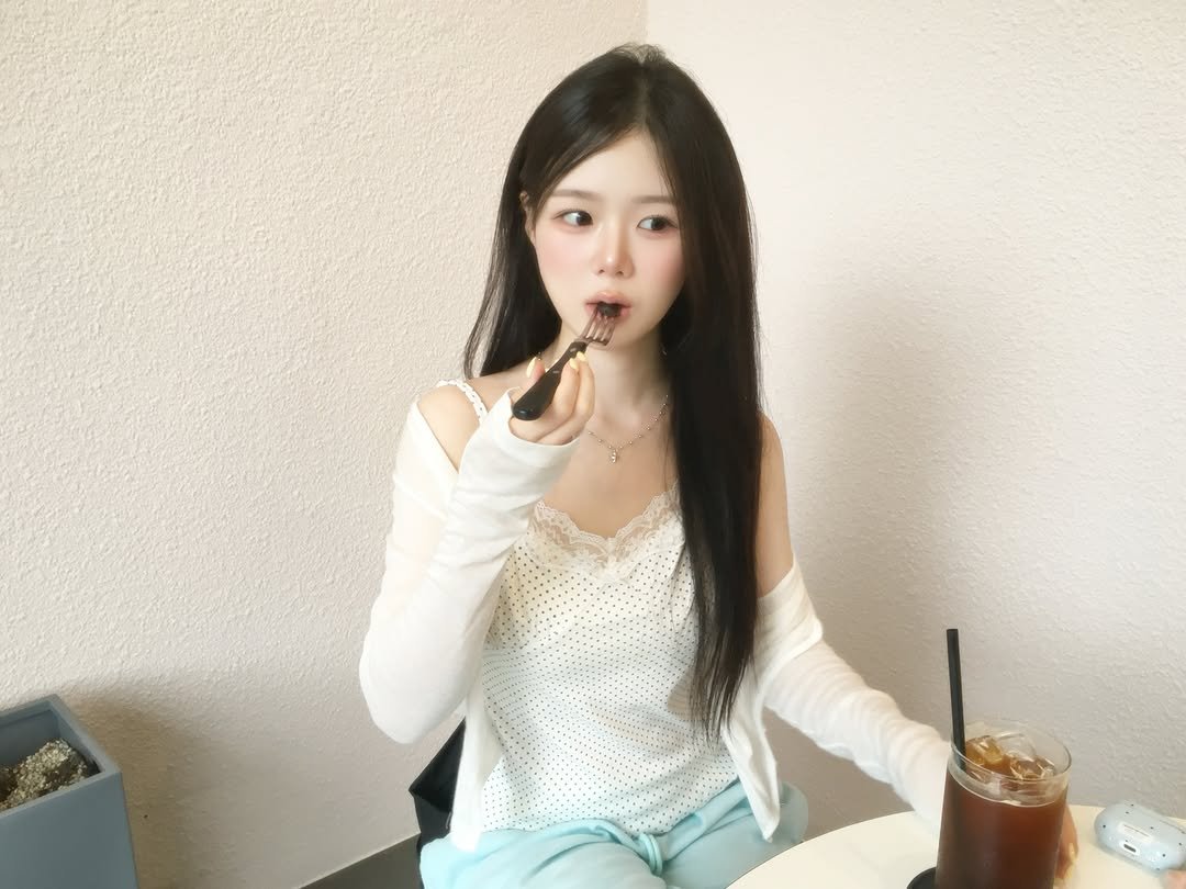 yxx_n2 게시물 이미지: 머리가 축🌧️