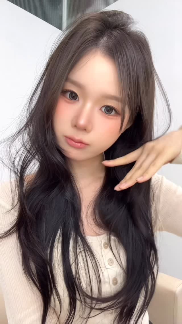 yxx_n2 게시물 이미지: 첫 샵메🫧🤍 

#메이크업 #makeup