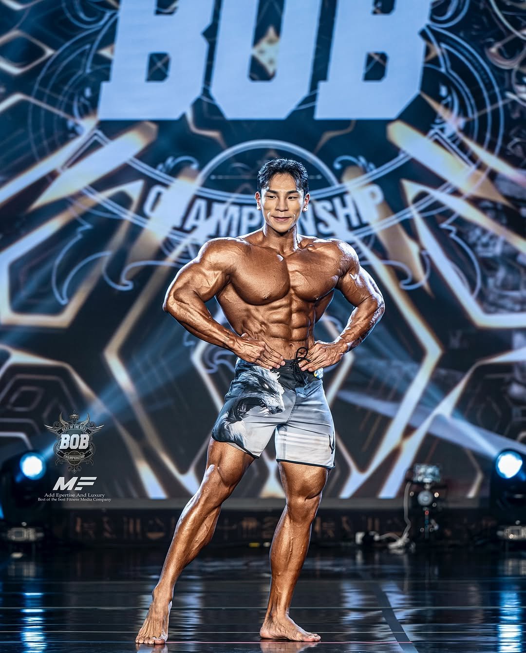 yxxae 게시물 이미지: 2025 musa bob 피지크 🥇
내년엔 더욱 좋은모습으로...