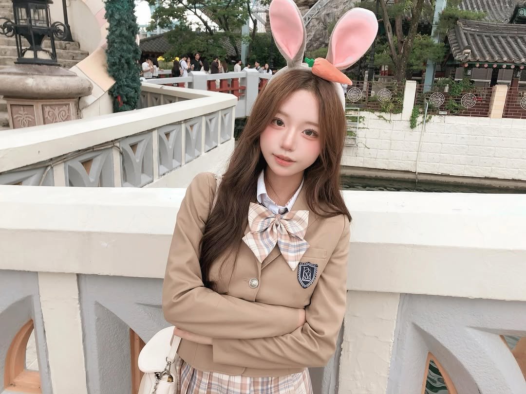 yxxnhwx_00 게시물 이미지: 