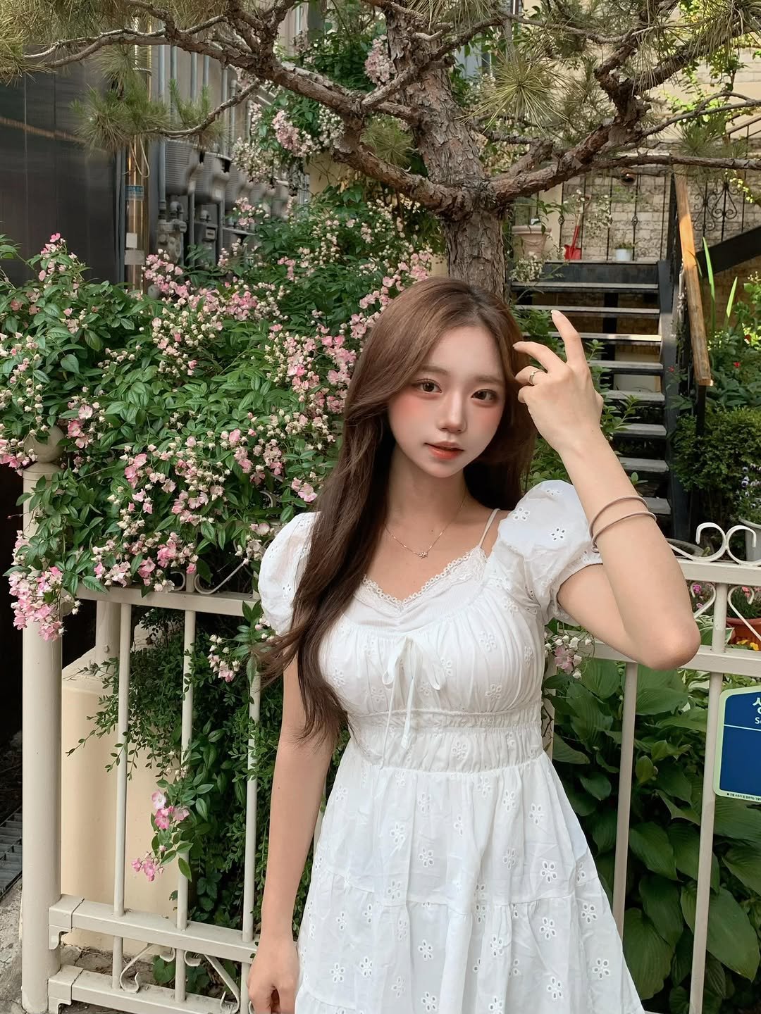 yxxnhwx_00 게시물 이미지: 