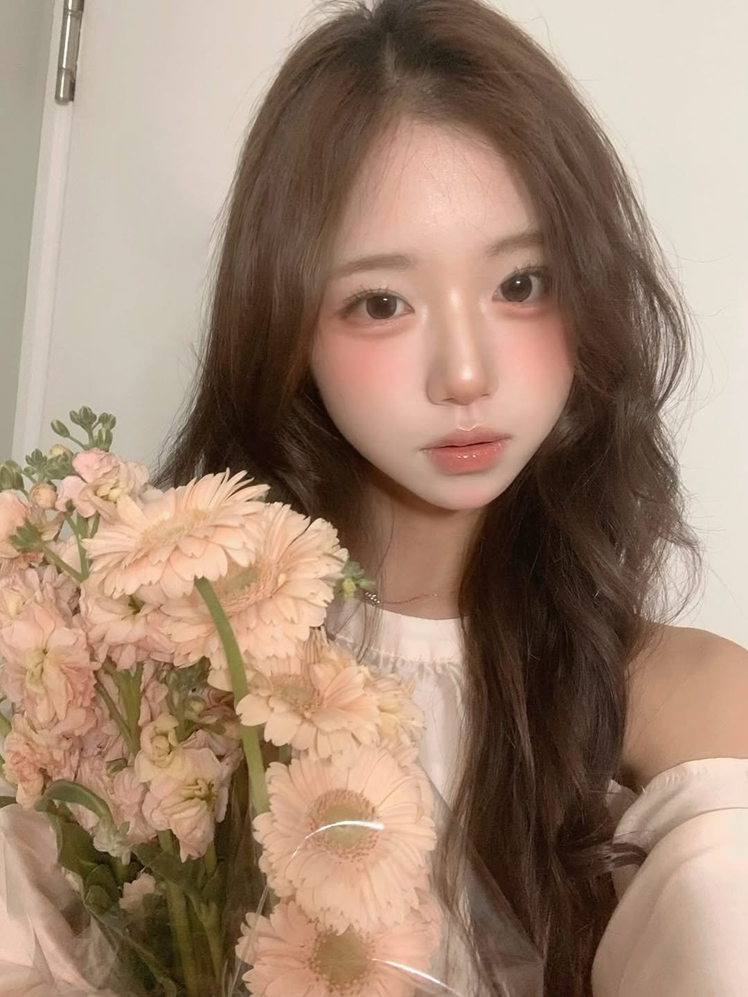 yxxnhwx_00 게시물 이미지: 