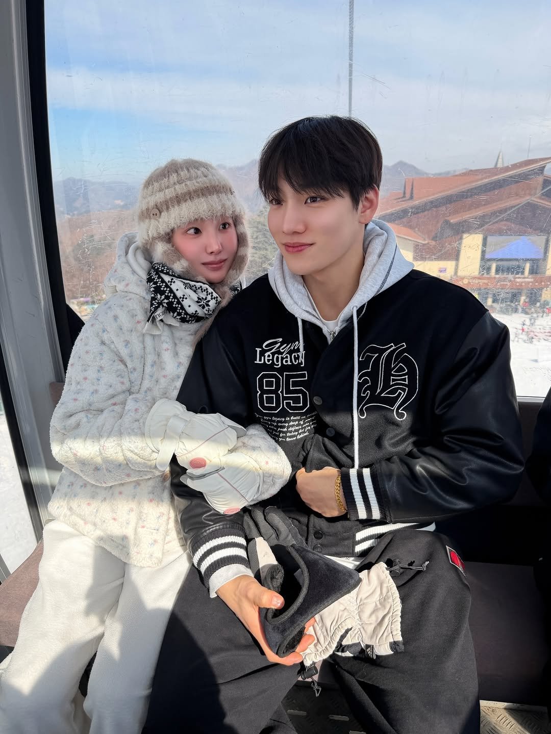 Photo shared by 하여니 on February 08, 2026 tagging @setsetset_official, and @01lim_. May be an image of cablecar, parka and text.