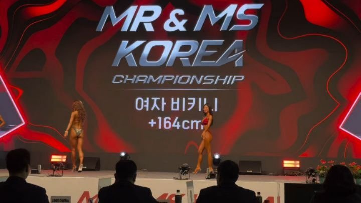 yxxnxee 게시물 이미지: 경북 소속으로 뛰는 첫 시합🔥
멋진 이예린 선수님과 한 가족이 되어 무대도 같이...