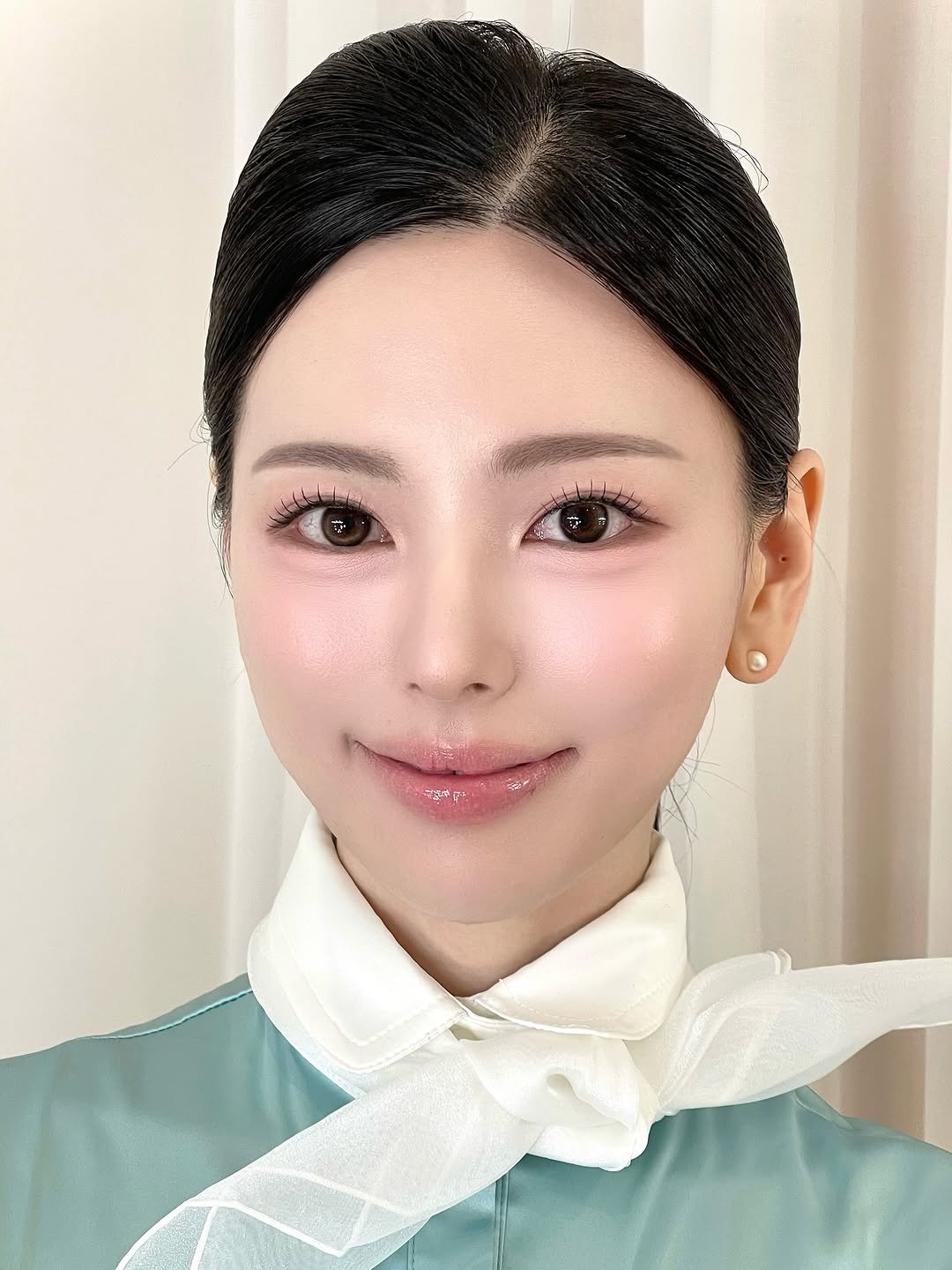 Photo shared by 더클래스모나크 예진실장💄 on August 15, 2025 tagging @toocoolforschool_official, @espoir_makeup, @wakemake_official, @theclassmakeup, @clio_official, @peripera_official, @lilybyred_official, @mude_official, @jeonsra0322, @tooq.official, @heartpercent, and @rulidia_official. May be an image of 1 person, braids, makeup and text.