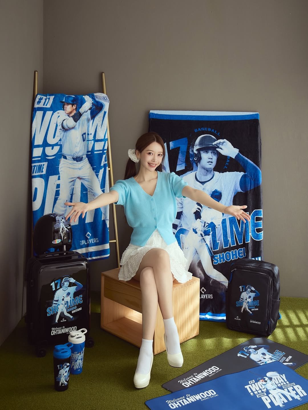 Photo by 이아영 on September 10, 2025. May be an image of 1 person, suitcase, sock and text.