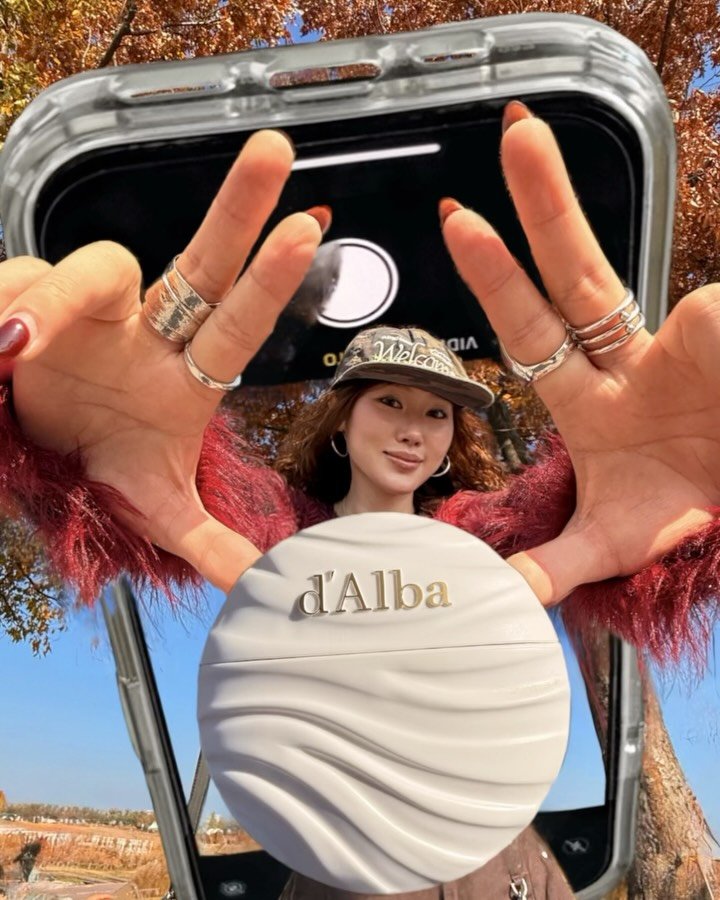 yz.co.kr 게시물 이미지: 공주들은 손도 보드라워야지💛
요즘 내 겨울 필수템 확정 🤍

핸드크림 꼭 챙겨야...