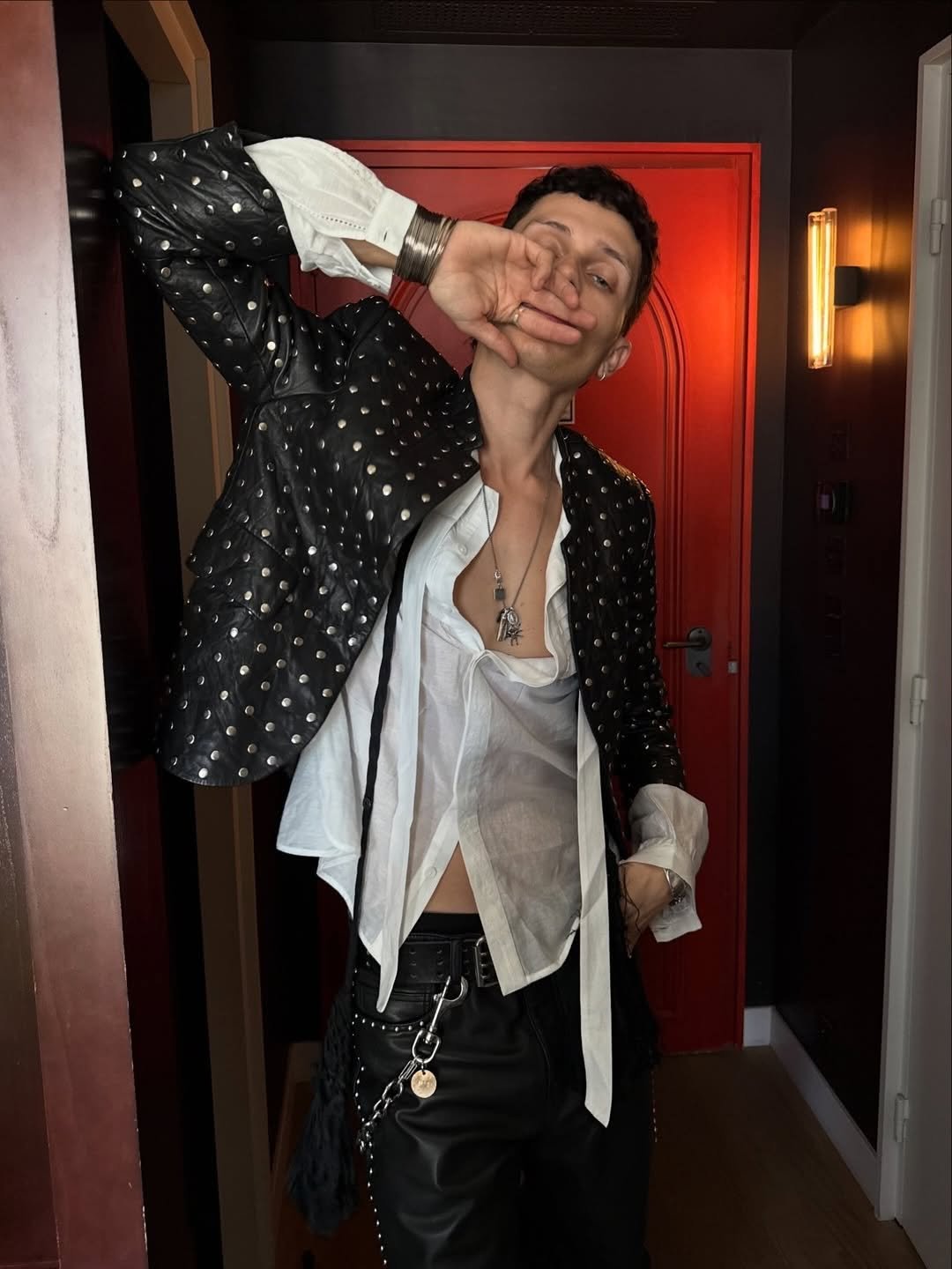zadigvoltaire 게시물 이미지: Getting ready with @jake.fleming for the...