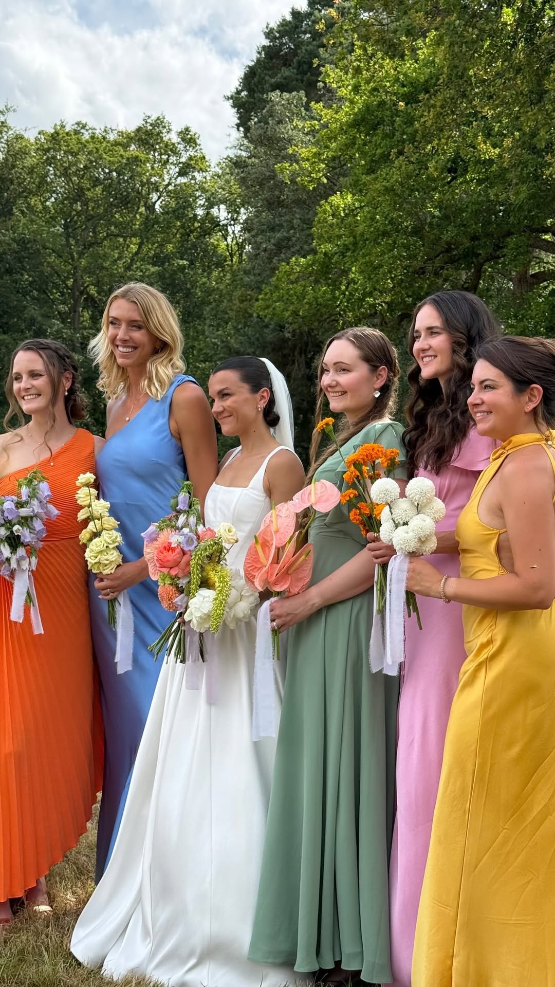 zannavandijk 게시물 이미지: Bridesmaids, save this wedding gift idea! 🎁 It...