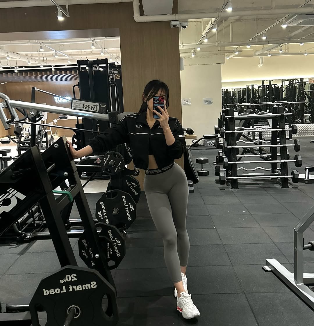 zaragobook 게시물 이미지: 어깨 했는데 어깨 사진 깜빡해따🙂‍↔️