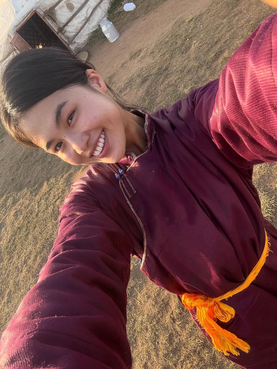 Photo by 지야 on September 28, 2025. May be a selfie of 1 person, parka, outdoors and text.