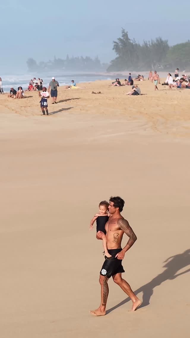 zekelau 게시물 이미지: Best feeling in the world! #OhanaForever...