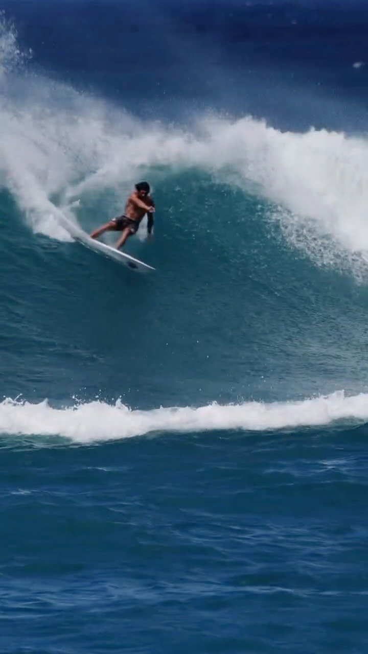 zekelau 게시물 이미지: 🤝 Sunset 

📹 @surfersofhawaii_